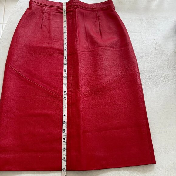 Firenze Santa Barbara Leather Pencil Skirt - Red, approx size 4 - Picture 7 of 8
